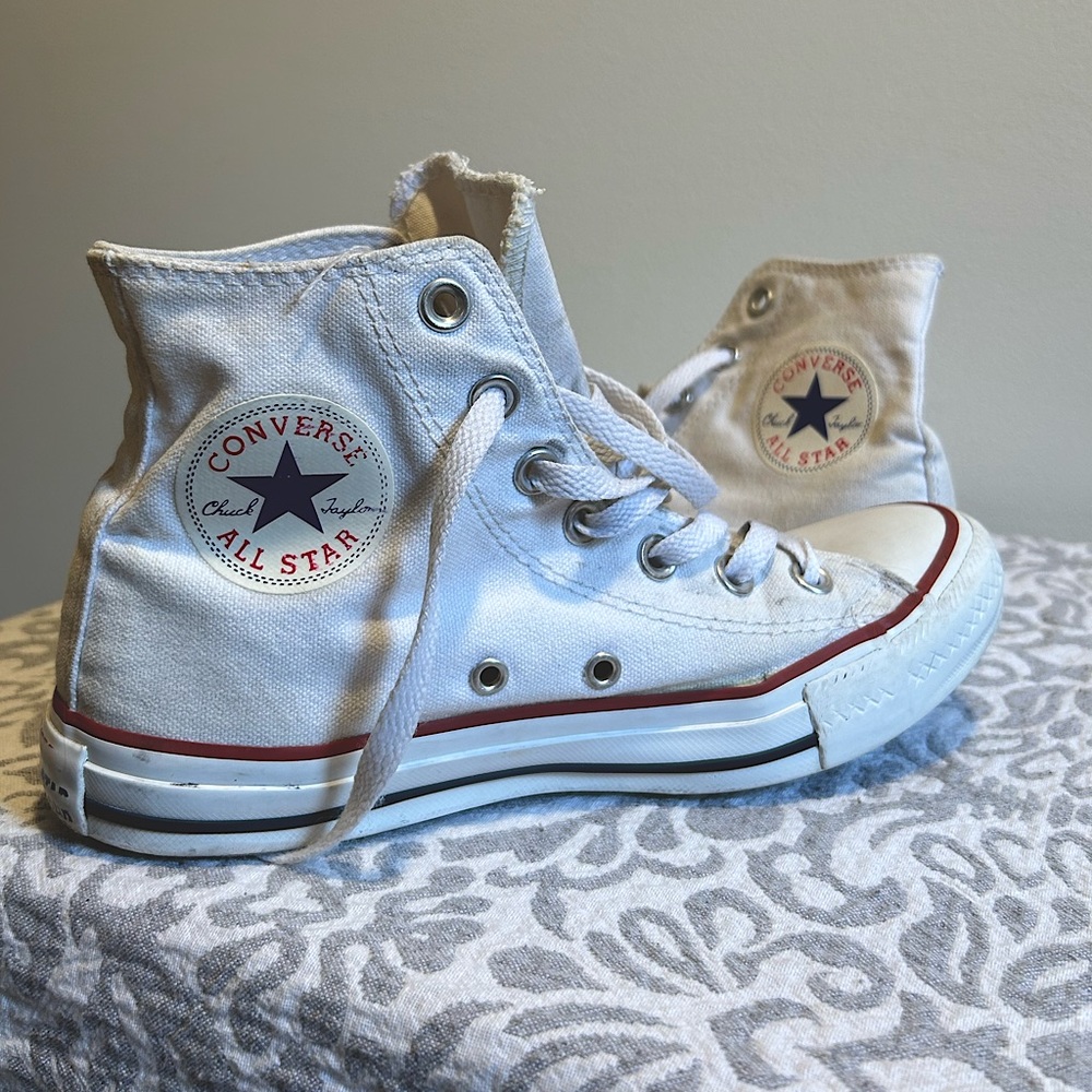 High top classic white converse women’s 7